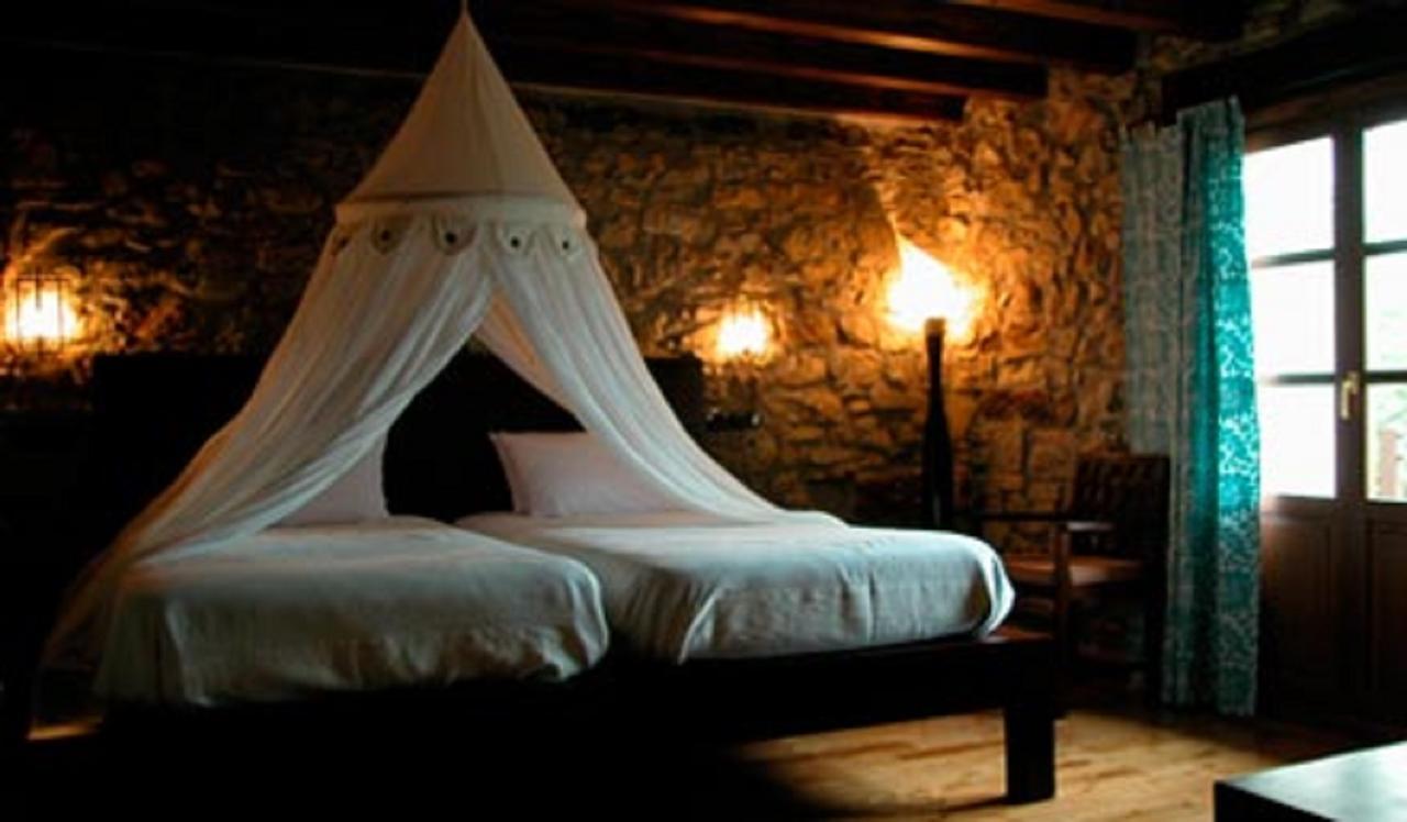 Kuko Hotel - Adults Only Оронос-Мугайре Экстерьер фото