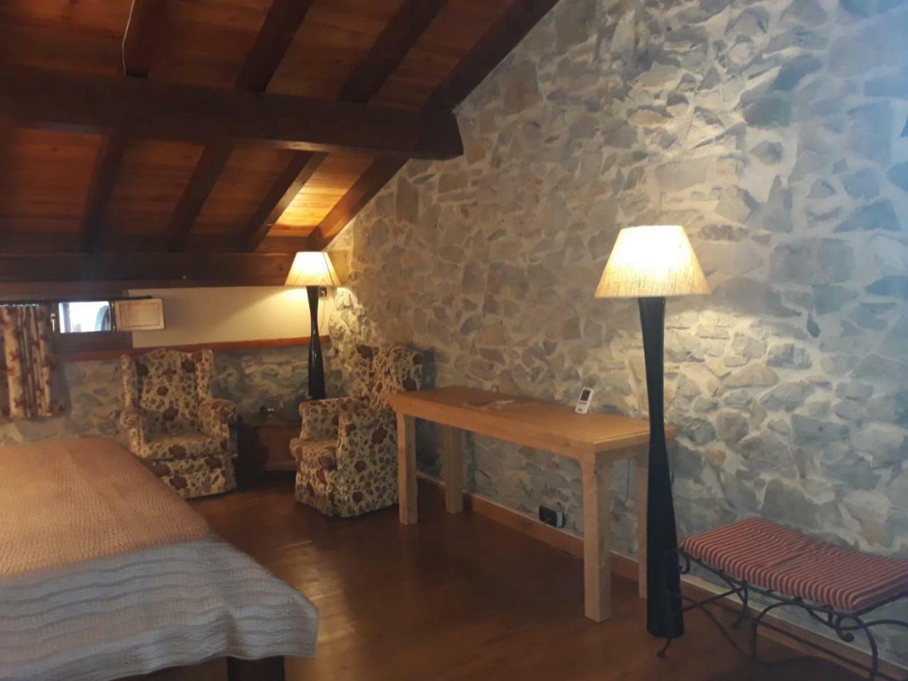 Kuko Hotel - Adults Only Оронос-Мугайре Экстерьер фото